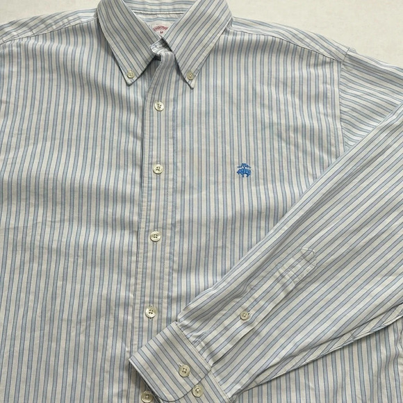 Brooks Brothers Other - Brooks Brothers Regular Fit Non Iron Blue White Stripes Button Down Mens Size M